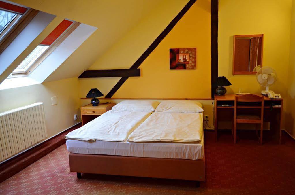 Penzion Lasakuv Mlyn Boskovice Extérieur photo